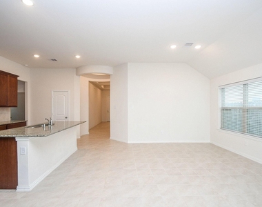 6142 Thief River Falls Drive - Photo Thumbnail 13