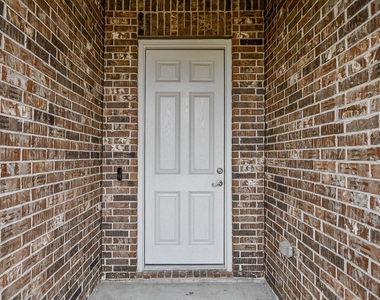6142 Thief River Falls Drive - Photo Thumbnail 3