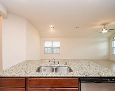 6142 Thief River Falls Drive - Photo Thumbnail 7