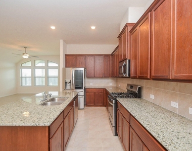 6142 Thief River Falls Drive - Photo Thumbnail 11