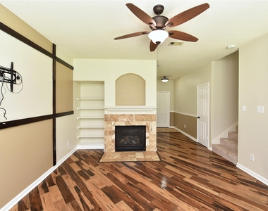 29631 Turnbury Village Drive - Photo Thumbnail 7