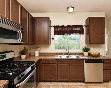 29631 Turnbury Village Drive - Photo Thumbnail 12