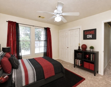 29631 Turnbury Village Drive - Photo Thumbnail 26