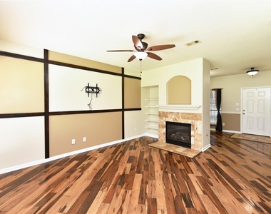 29631 Turnbury Village Drive - Photo Thumbnail 6