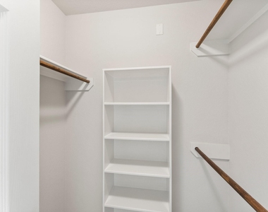 2590 Magnolia Fair Way - Photo Thumbnail 19