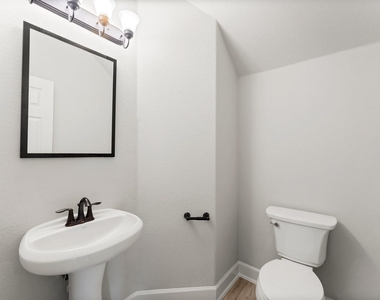 2590 Magnolia Fair Way - Photo Thumbnail 12