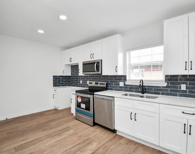 2812 Truxillo Street - Photo Thumbnail 13