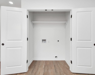 2812 Truxillo Street - Photo Thumbnail 17