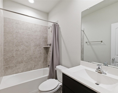4110 Magliana Lane - Photo Thumbnail 11