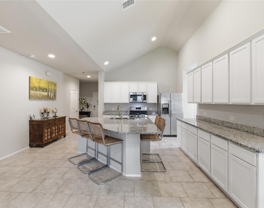 4110 Magliana Lane - Photo Thumbnail 4
