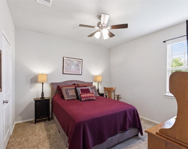 4110 Magliana Lane - Photo Thumbnail 9