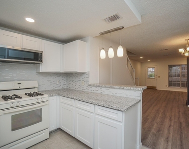 2810 Grants Lake Boulevard - Photo Thumbnail 20