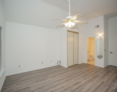 2810 Grants Lake Boulevard - Photo Thumbnail 30