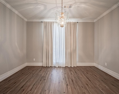 15211 Camino Del Sol Drive - Photo Thumbnail 9