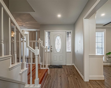 15211 Camino Del Sol Drive - Photo Thumbnail 20