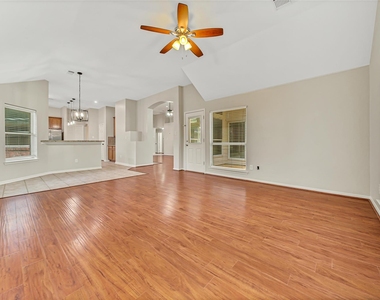 14526 Red Tailed Hawk Lane - Photo Thumbnail 19