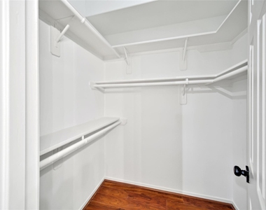14526 Red Tailed Hawk Lane - Photo Thumbnail 30