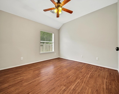 14526 Red Tailed Hawk Lane - Photo Thumbnail 34