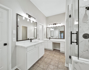 14526 Red Tailed Hawk Lane - Photo Thumbnail 28