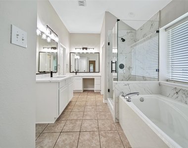 14526 Red Tailed Hawk Lane - Photo Thumbnail 25
