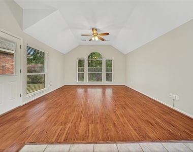 14526 Red Tailed Hawk Lane - Photo Thumbnail 18