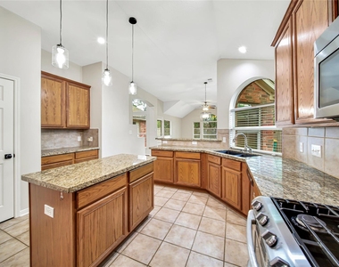 14526 Red Tailed Hawk Lane - Photo Thumbnail 14