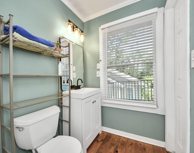 916 W Cottage Street - Photo Thumbnail 30