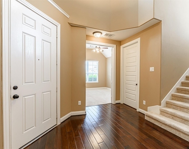 4607 Rockton Hills Lane - Photo Thumbnail 2