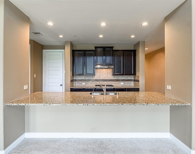 4607 Rockton Hills Lane - Photo Thumbnail 12