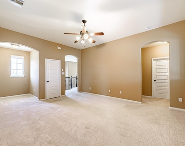 4607 Rockton Hills Lane - Photo Thumbnail 37