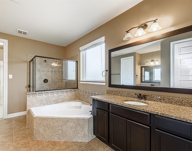 4607 Rockton Hills Lane - Photo Thumbnail 30