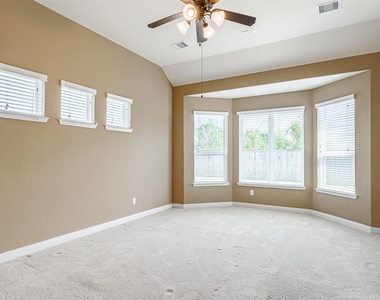 4607 Rockton Hills Lane - Photo Thumbnail 27
