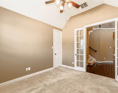 4607 Rockton Hills Lane - Photo Thumbnail 4