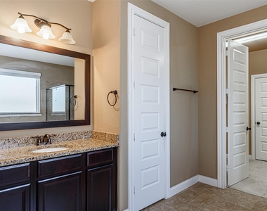 4607 Rockton Hills Lane - Photo Thumbnail 31