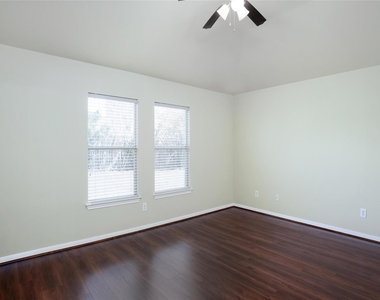 6214 Southcott Court - Photo Thumbnail 14