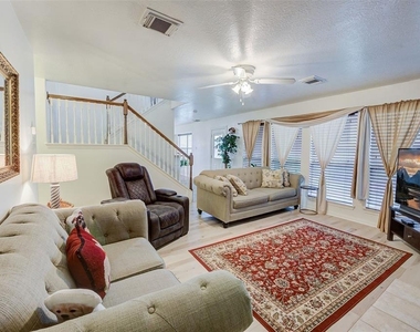 17015 Maricella Circle - Photo Thumbnail 6