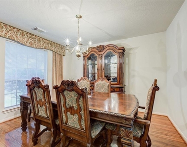 17015 Maricella Circle - Photo Thumbnail 8