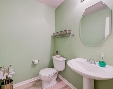 17015 Maricella Circle - Photo Thumbnail 23