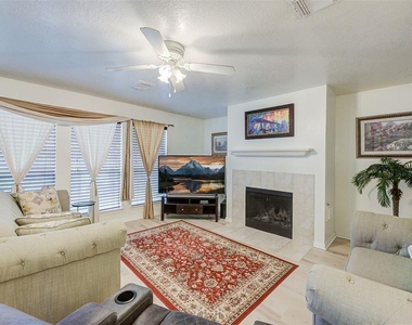 17015 Maricella Circle - Photo Thumbnail 4