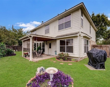 17015 Maricella Circle - Photo Thumbnail 22