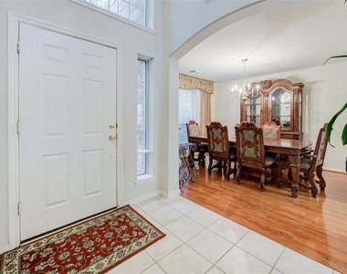 17015 Maricella Circle - Photo Thumbnail 9