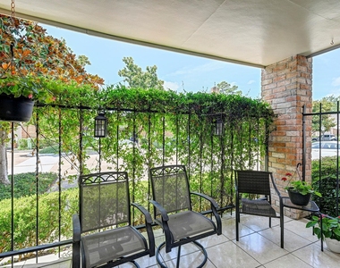 2230 S Piney Point Road - Photo Thumbnail 13