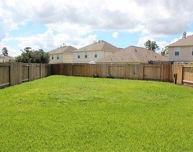 29362 Alba Rose Drive - Photo Thumbnail 9