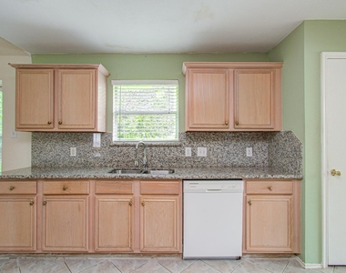 11714 Sweet Willow Court - Photo Thumbnail 10
