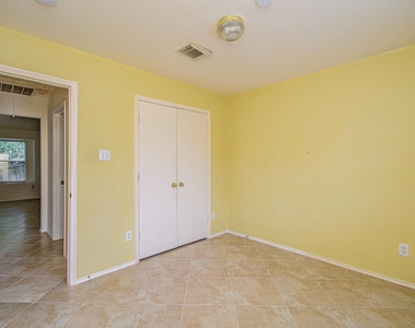 11714 Sweet Willow Court - Photo Thumbnail 23