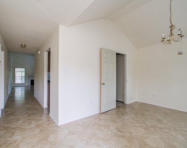 11714 Sweet Willow Court - Photo Thumbnail 3