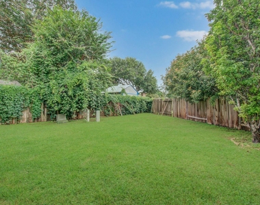 11714 Sweet Willow Court - Photo Thumbnail 38