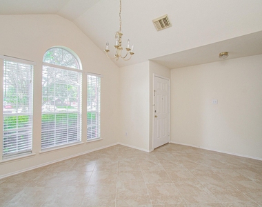 11714 Sweet Willow Court - Photo Thumbnail 6