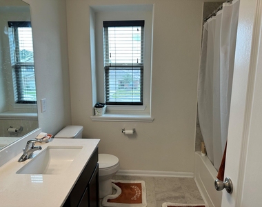1172 Clonmore Court - Photo Thumbnail 22
