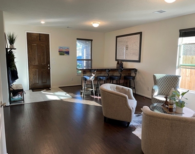 1172 Clonmore Court - Photo Thumbnail 7